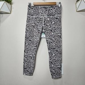 Athleta Elation Textured 7/8 Tight Size Medium #981657